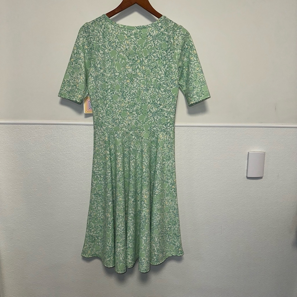 NWT! LuLaRoe L Dress Green/Multi-Color Floral Print Fit & Flare - Picture 3 of 11
